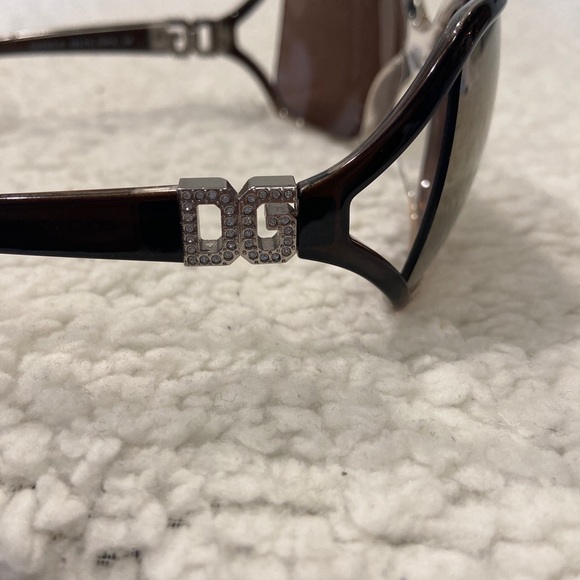 Authentic Dolce & Gabbana Gradient Sunglasses - Picture 10 of 15